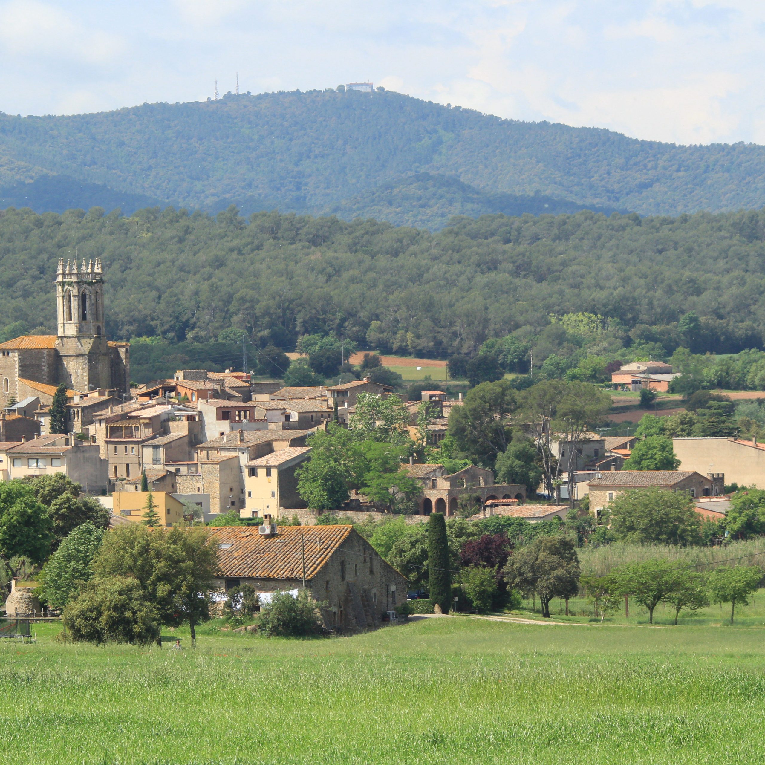 Day 3: Banyoles to Figueres — Rolling Hills & Surrealist Horizons